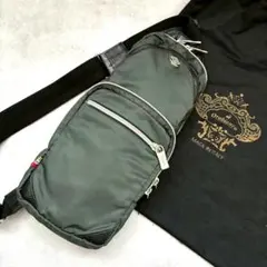 ✨美品✨オロビアンコ ボディバッグ ナイロン×レザー 深緑 イタリア製 保存袋付