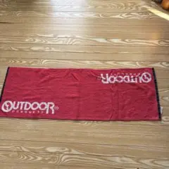 OUTDOOR PRODUCTS 赤色タオル