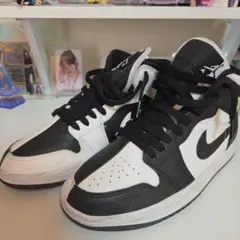 た*リ様 Air Jordan ハイカット野球スパイク 人気のパンダカラー
