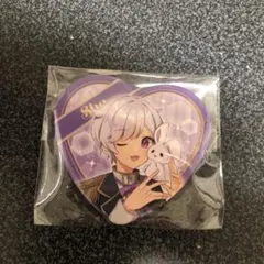 初兎 ファミマ 缶バッジ