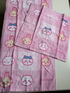ちいかわ フェイスタオル・ハンドタオル各１枚 【ちいかわスマイル】新品✫アベイル
