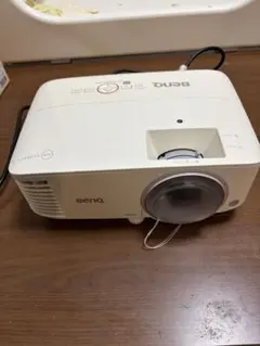 BenQ プロジェクター 本体 専用バッグ付き - メルカリ
