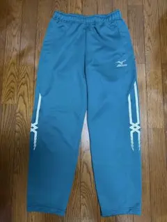 スポーツパンツ