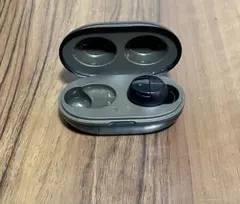 ELECOM ワイヤレスイヤホン 右耳　充電ケース付き　LBT-TWS12