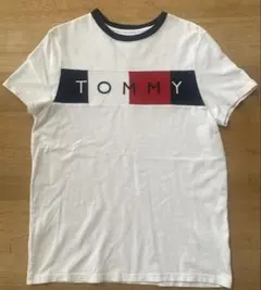 Tommy ロゴ入り Tシャツ Mサイズのサムネイル