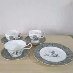 シェリーshelley＊ブルーリーフ？＊トリオ＊美品＊カップ＆ソーサ