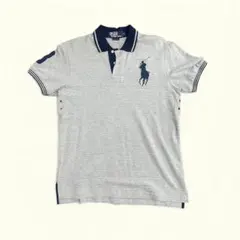 グレー ポロシャツ 馬の刺繍 3