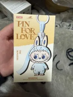 POP MART イニシャルラブブ　H 未開封！