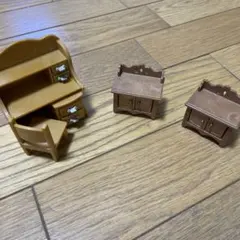 シルバニアファミリー　学習机&棚