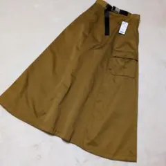 未使用6050円ページボーイ　ロングスカートМサイズのサムネイル