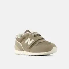 New Balance 996
