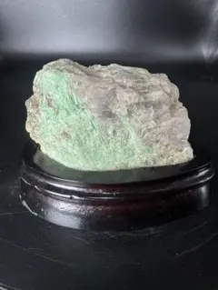 Actinolite 原石 深緑色 大型 鉱物標本 針状結晶 高品質 - メルカリ