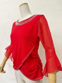 【ゆったり】赤　ラインストーン　裾クロスデザイン社交ダンスカットソー ｄ094