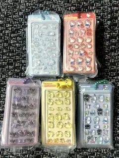 サンリオ　ボンボンドロップシール　ミニチュアチャーム　ガチャ