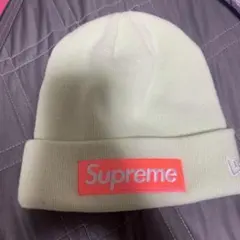 シュプリーム　ボックスロゴ　ニューエラ　ニット帽