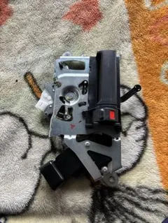 R2 タント LA650S 左リアドアロックアクチュエーター 100170 - メルカリ