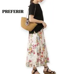 ✨美品✨PINORE 花柄フレアスカート 高級 美品大人可愛い　タフタ　38 ✨美品✨PINORE 花柄フレアスカート 高級 美品大人可愛い タフタ 38