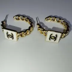 CCマーク　CCロゴ　チェーン　フープピアス