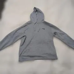FILA フィラ ワンポイント刺繍ロゴ パーカー グレー L　プルオーバーのサムネイル