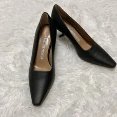 極美品 ペリーコ スクエア ポインテッドトゥ レザー パンプス ブラック 黒