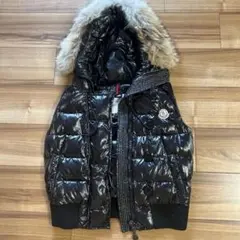 【モンクレール MONCLER】ファー付ダウン 4Y 104cm 期間限定値下げ MONCLER☆新作 ファー付きダウンジャケット LAICHEFUR☆関税込み