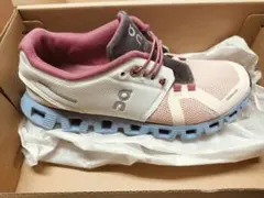 온 러닝화 핑크/화이트/블루 24.5cm