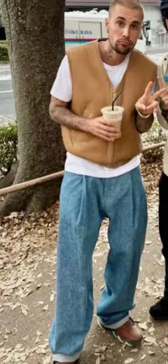 SKYLRK スカイラーク　デニム　紺色 ジャスティンビーバー