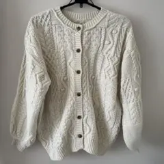 Niko and… アイボリー ケーブルニットカーディガン