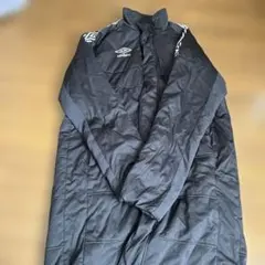 umbro ベンチコート 黒 サイズM
