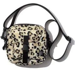 KiU キウ スクエアポーチ レオパード 撥水 防水 ショルダー ユニセックス