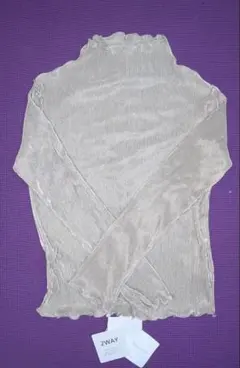 ベージュ タートルネック 2WAY 新品未使用