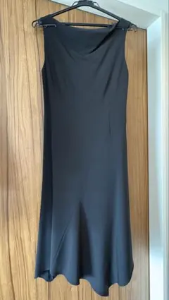 UNTITLED ノースリーブロングワンピース