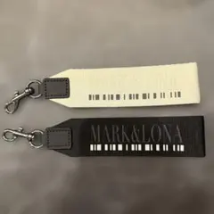 MARK&LONA キーホルダー 2個セット