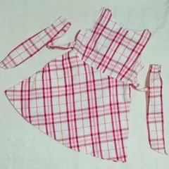 100A　BURBERRY LONDON　赤チェックのワンピースのサムネイル