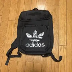 adidas ブラック リュック