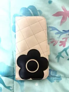 MARY QUANT 手帳型スマホケース