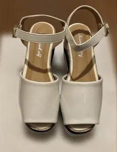 Item thumbnail for item f53639ab-c6dc-4ef2-9002-7a767a922e2a