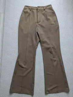 GU ブラウン フレアスラックス Mサイズ