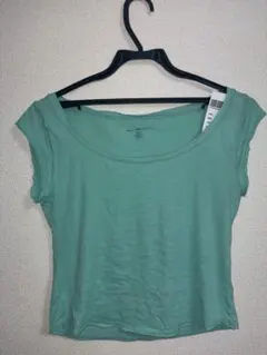 Brandy Melville 半袖 クロップド丈 Tシャツのサムネイル