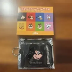 ディズニーストア　シークレットPVCウォレット　ミッキーマウス