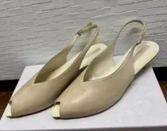 Item thumbnail for item bc15a243-3a5d-4743-8df0-73139f67459b