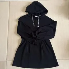 ピンクラテ　黒ワンピース　150サイズ
