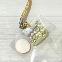 ご当地キティ　名古屋　金のシャチホコ　ストラップ