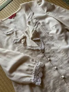 フリル　7部丈ブラウス　ビジネス　仕事着　サイズ2