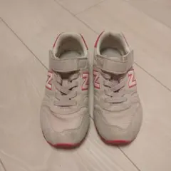 New Balance 373 ピンク/ベージュ スニーカー