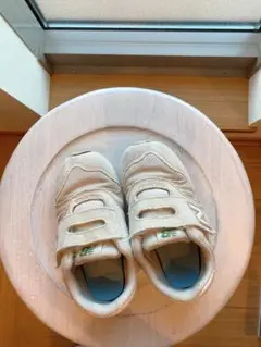new balance スニーカー ホワイト