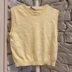 ZARA イエローニットベスト209