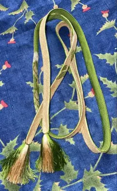 若草色とゴールドの帯締め