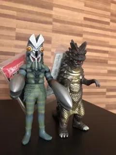 バルタン星人　絶版ソフビ　4体セット　新品タグ付き　ウルトラ怪獣 バルタン星人 絶版ソフビ 4体セット 新品タグ付き ウルトラ怪獣