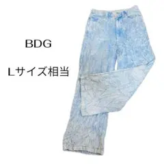 Item thumbnail for item dfea0f80-9a27-49cd-959d-84ac54d9b6aa